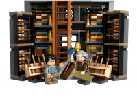 LEGO® Harry Potter™ Ollivanders & Madam Malkin’s Robes (76439)