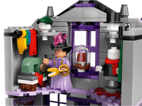 LEGO® Harry Potter™ Ollivanders & Madam Malkin’s Robes (76439)