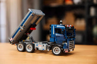 LEGO TECHNIC Tipping Dump Truck (42203)