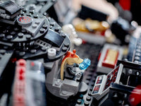 LEGO® Star Wars™ #75389 The Dark Falcon
